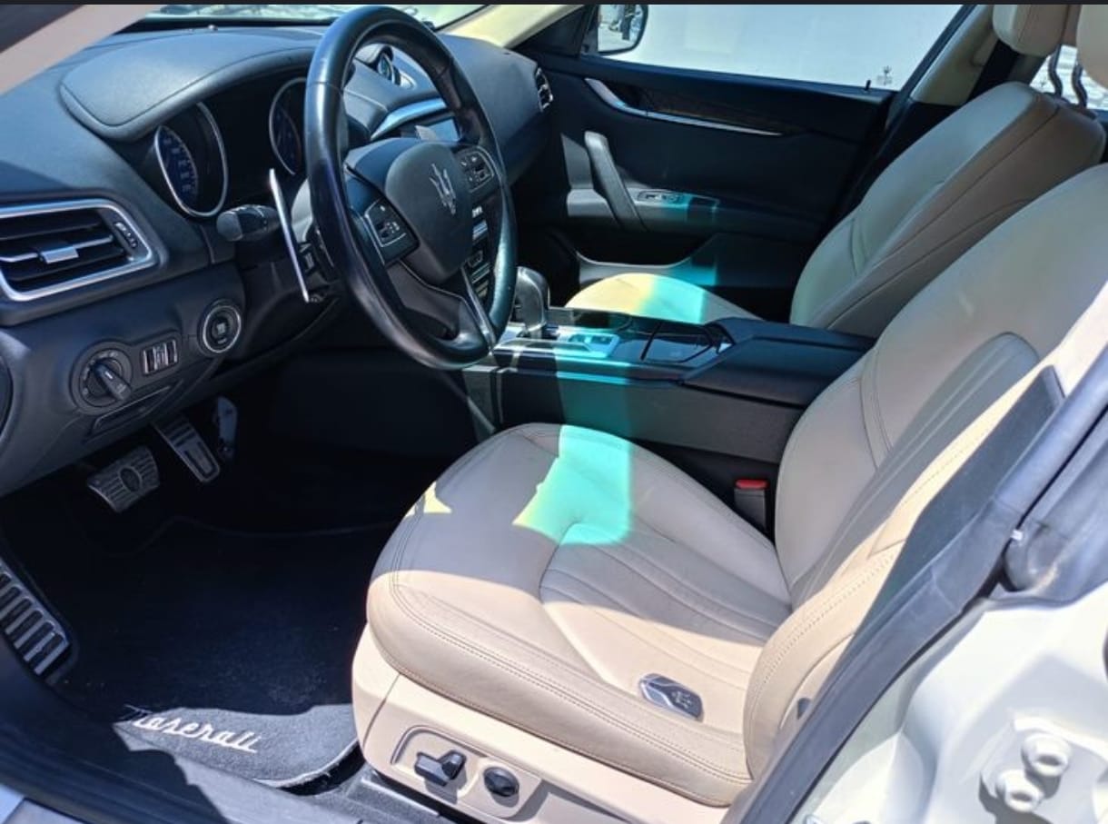 MASERATI GHIBLI