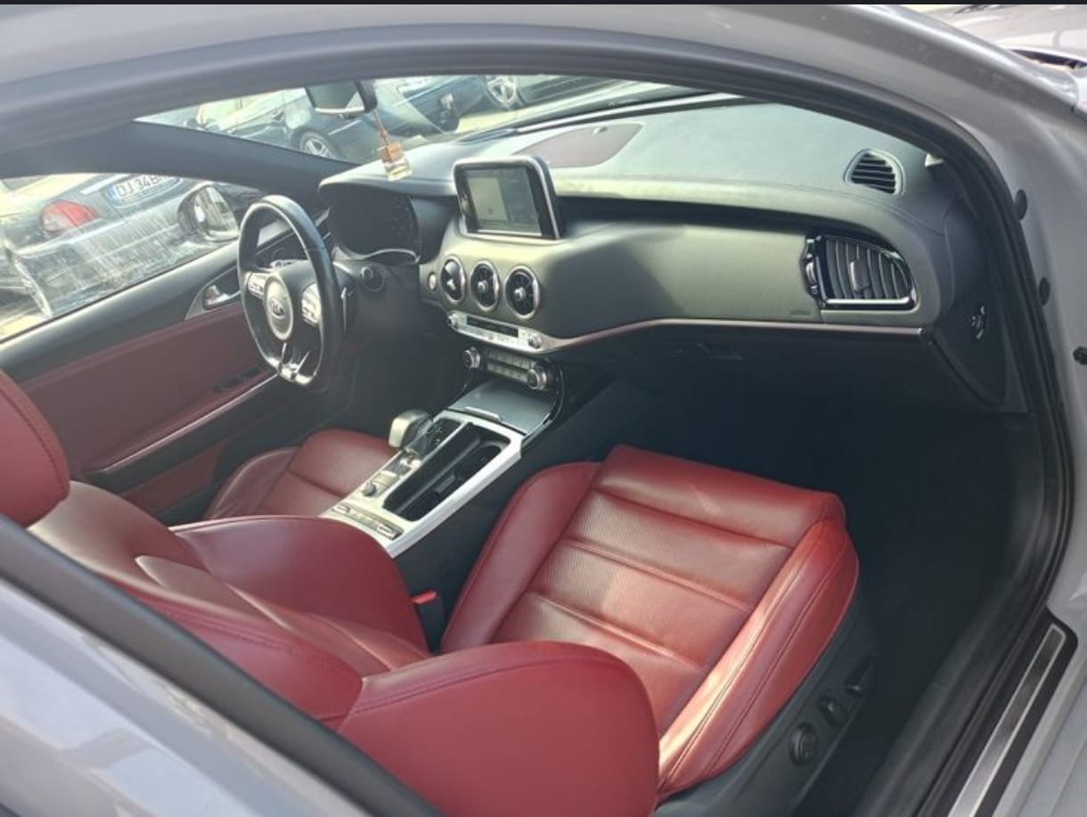 KIA STINGER GT