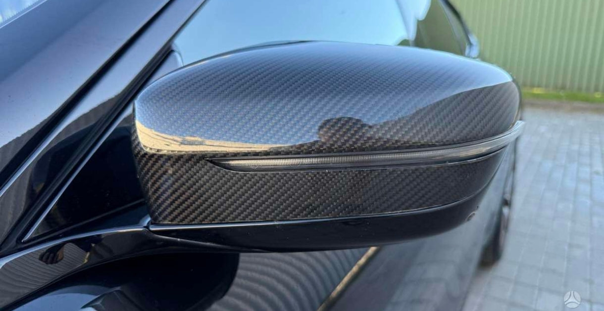 BMW M850i